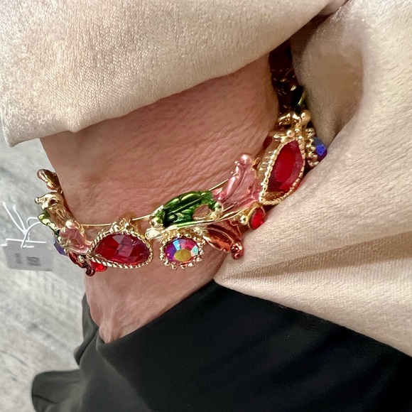 ShopEvelynne Jewelry 5 Beautiful Unique Stone Bracelet Cuff Poshmark